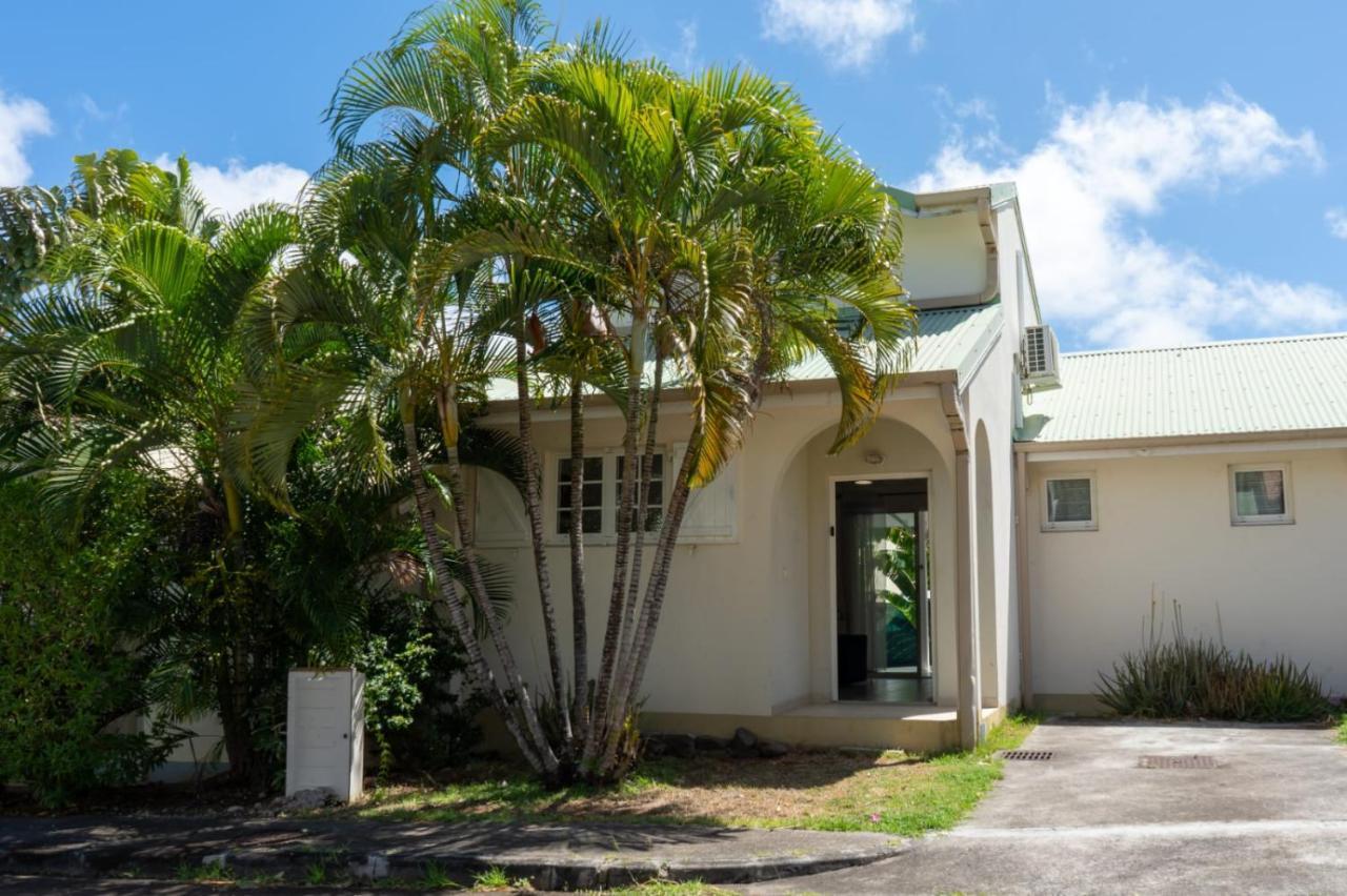La Villa Noemie - Parking - Proche Des Plages Sainte-Anne Exterior foto